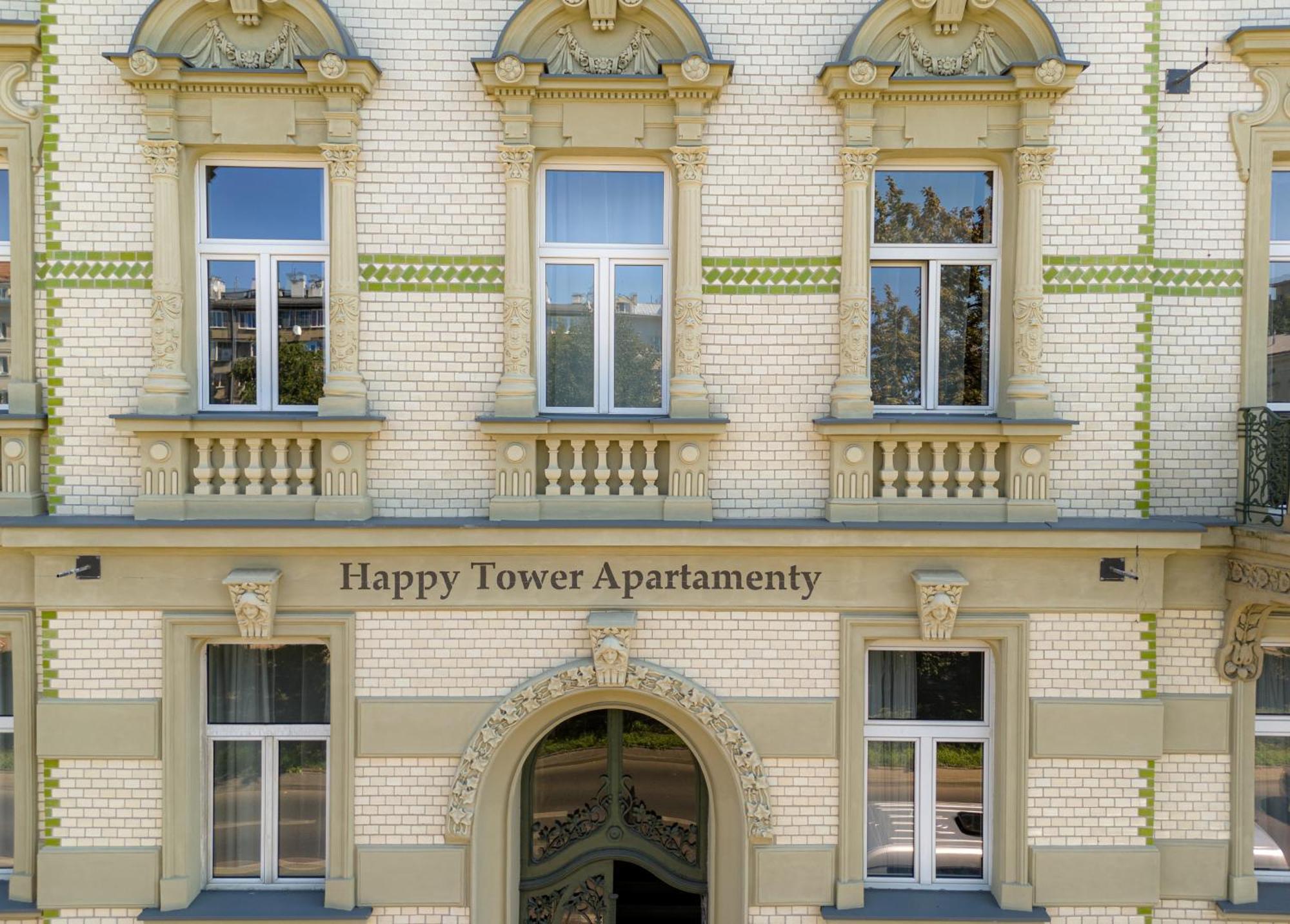 الشقق الفندقية كراكوفيافي  Happy Tower المظهر الخارجي الصورة